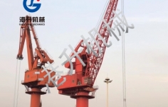 浅谈平衡重式单臂吊机的功能及其在物料搬运中的应用